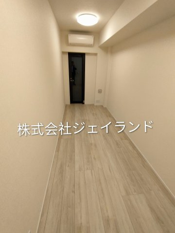 アジールコート都立大学の居間・リビング|ゆったりとした居間です