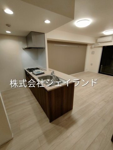 アジールコート都立大学の居間・リビング|使いやすいリビングです