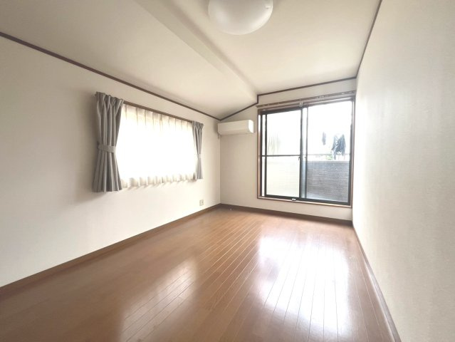 八王子市千人町３丁目　中古戸建の洋室|AIにて室内を空室にしています