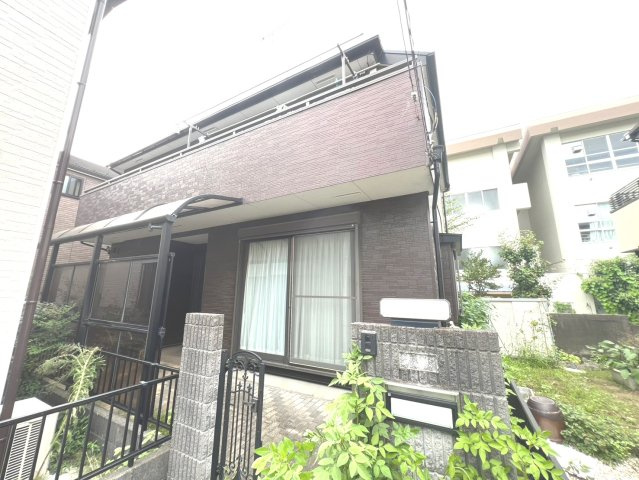 八王子市千人町３丁目　中古戸建の外観