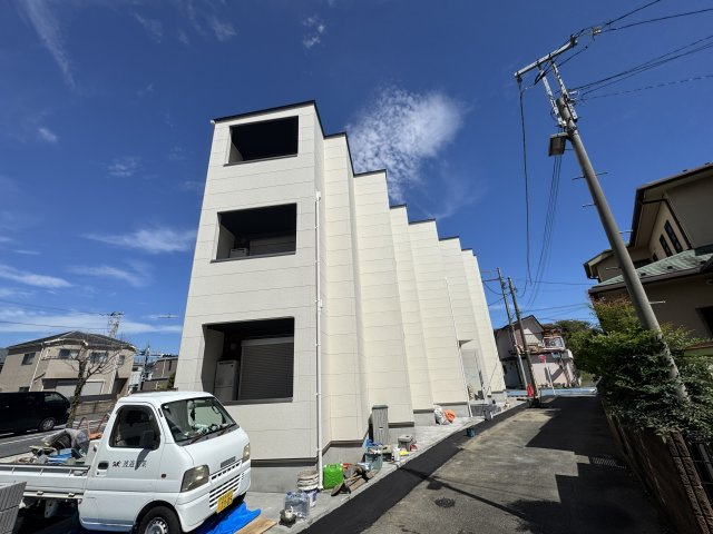 ジーメゾン拝島の外観