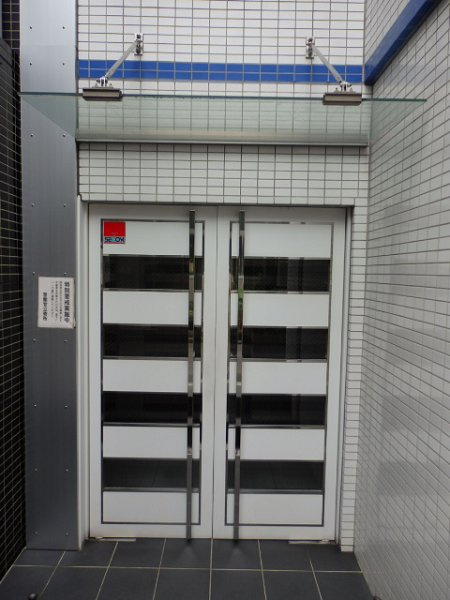 ベルグレードＲ３８５のエントランス