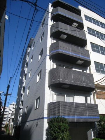 ベルグレードＲ３８５の外観