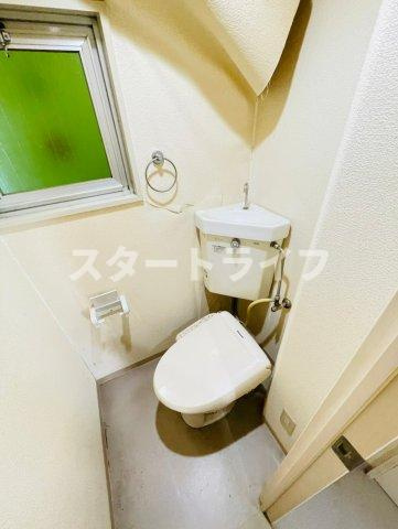 大阪市淀川区東三国６丁目の賃貸マンションのトイレ