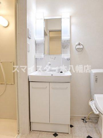 船橋市湊町１丁目のアパートの洗面所