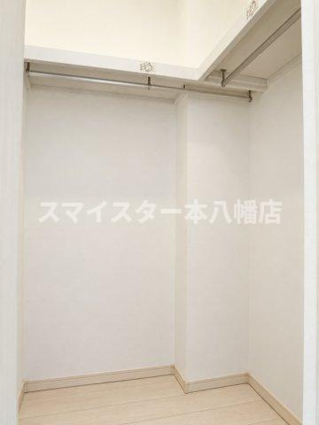 船橋市湊町１丁目のアパートの収納