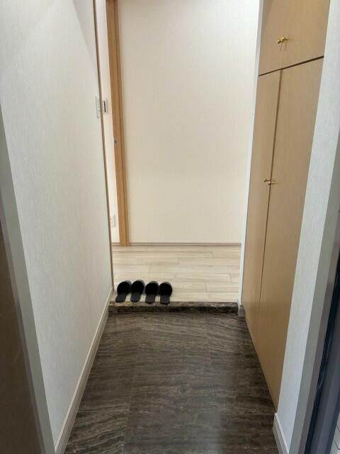 シーアイマンション立教前の玄関