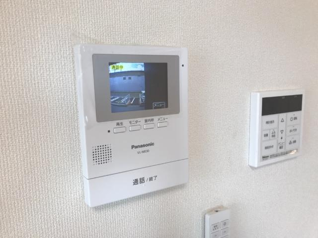 Feluca（フェルカ）の内装|カメラ付インターホン