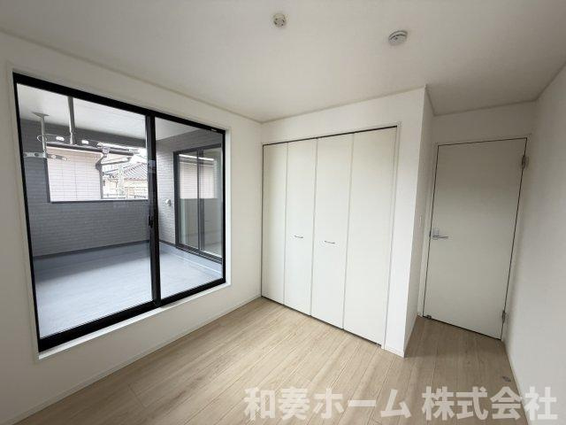 クレイドルガーデン徳島市中吉野町第1の洋室