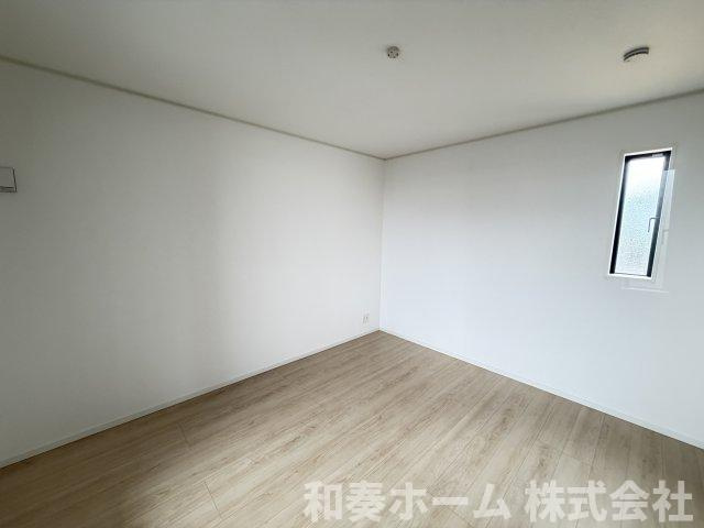 クレイドルガーデン徳島市中吉野町第1の洋室