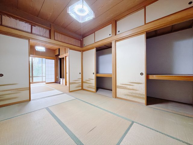 【中古戸建】本庄市栄3丁目　の和室|■和室｜和室でしか味わえない畳ならではの香りや素材で和のやすらぎを感じてください♪休日はお子様とお昼寝するのにも最適です！