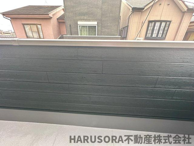 寝屋川市河北中町22-3　3階建のバルコニー