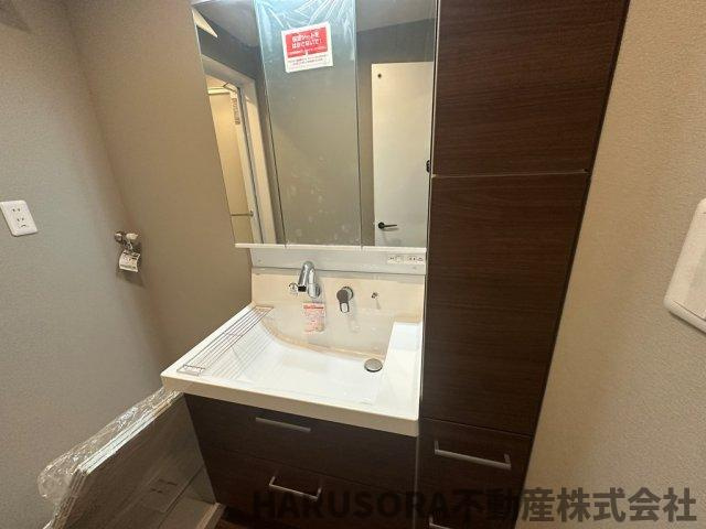 寝屋川市河北中町22-3　3階建の独立洗面台