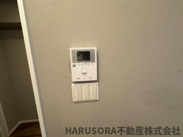 寝屋川市河北中町22-3　3階建の防犯設備