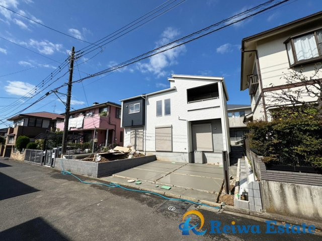 新築戸建　茅ヶ崎市松風台の駐車場