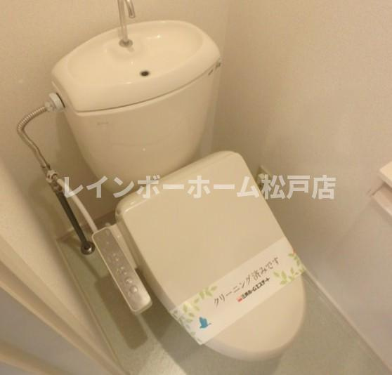 メゾネットプラザ南柏3号棟【仲介手数料：50％OFF】対象物件！のトイレ|コンパクトで使いやすいトイレです