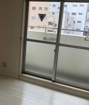 日興パレス南千住のバルコニー