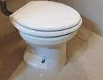 日興パレス南千住のトイレ