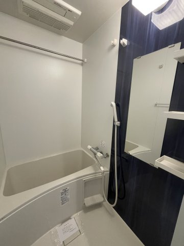 Ｍ－ＲＥＳＩＤＥＮＣＥ新大阪Ｇａｒｄｅｎの浴室