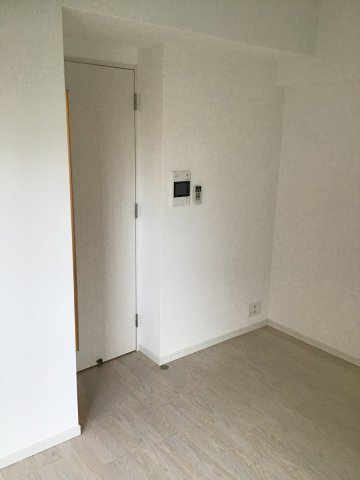 Ｍ－ＲＥＳＩＤＥＮＣＥ新大阪Ｇａｒｄｅｎの洋室