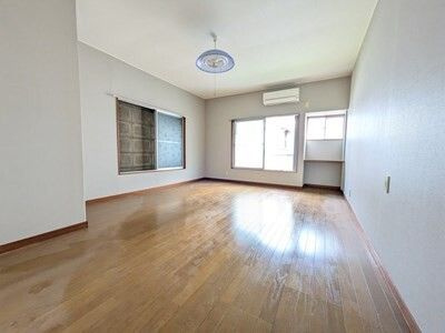 【居間・リビング】 | 希望荘