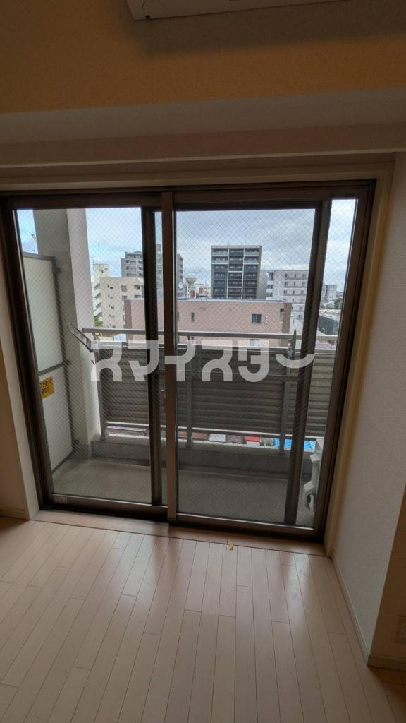 大和市中央５丁目の賃貸マンションの寝室