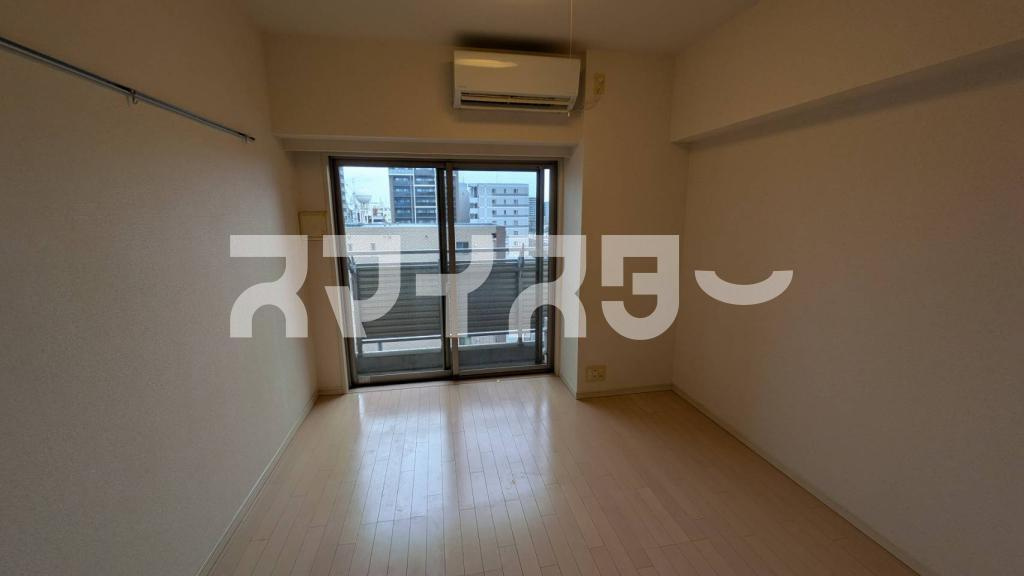大和市中央５丁目の賃貸マンションの居間・リビング