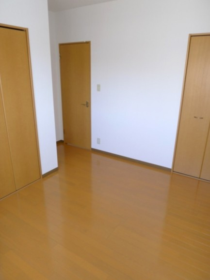 カーネルヤードBの居間・リビング|※別部屋参照