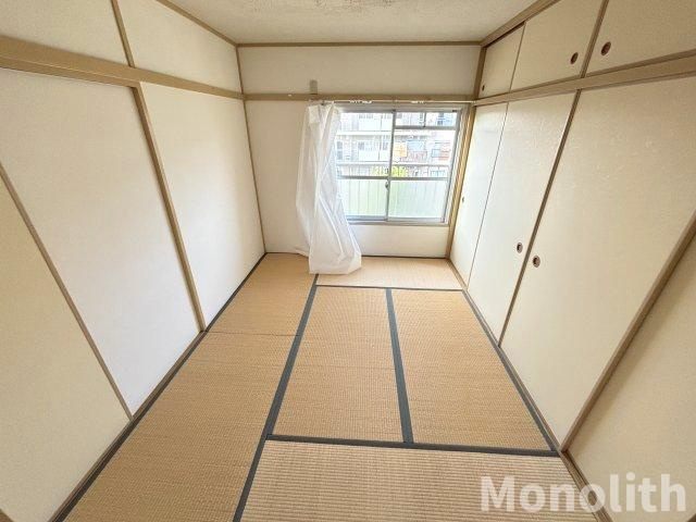 鶴山台9号棟の和室