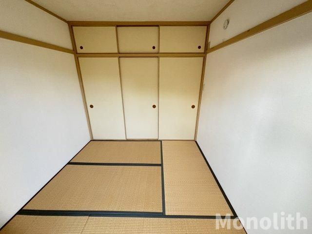鶴山台9号棟の和室