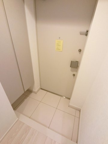 ステージグランデ本千葉の玄関
