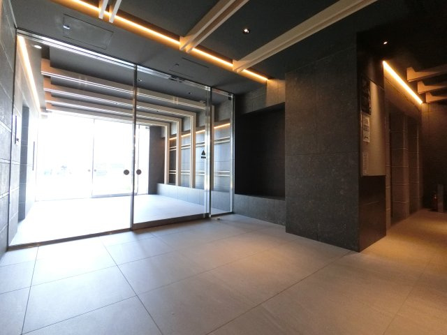 ステージグランデ本千葉のロビー