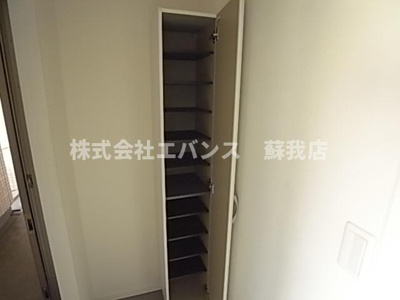 【エントランス】 | エス本千葉 | 落ち着いたエントランスです