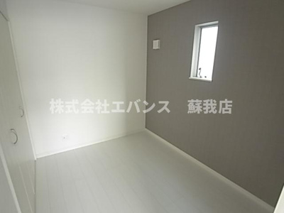 【寝室】 | エス本千葉 | 落ち着いた色調の寝室です