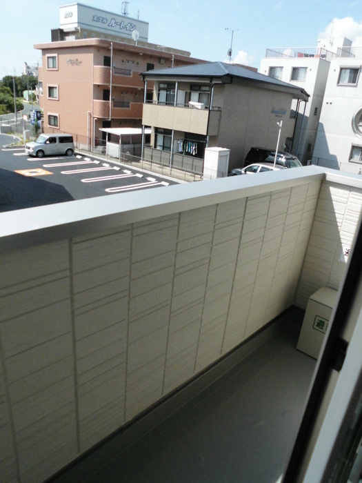 レセンテ上野Ａのバルコニー