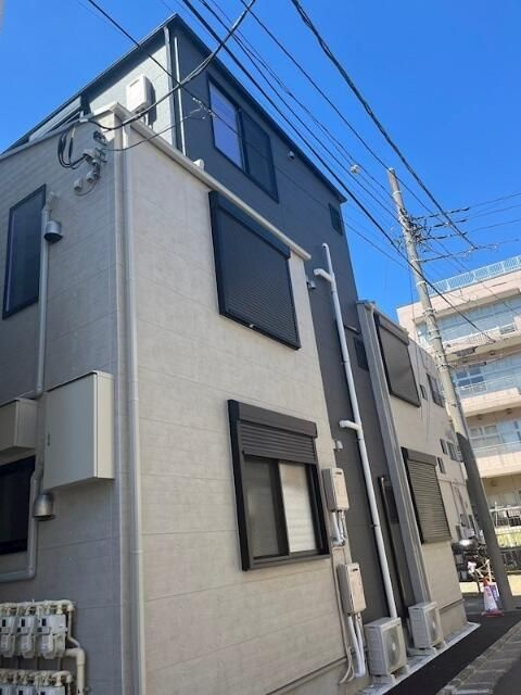 フローレジデンス北千住の外観