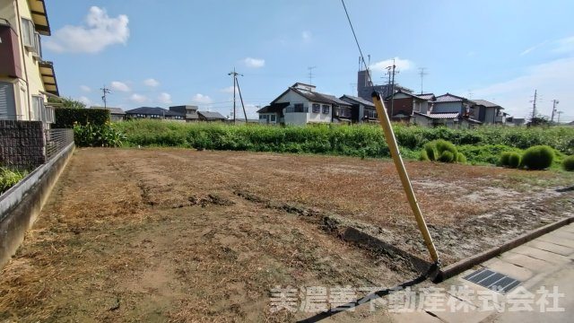 ６７４０８　岐阜市西川手9丁目土地の外観