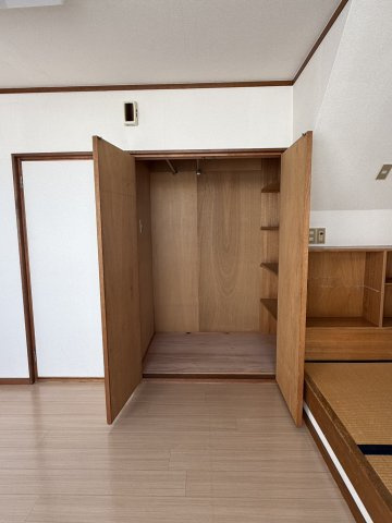 津田ビルの収納