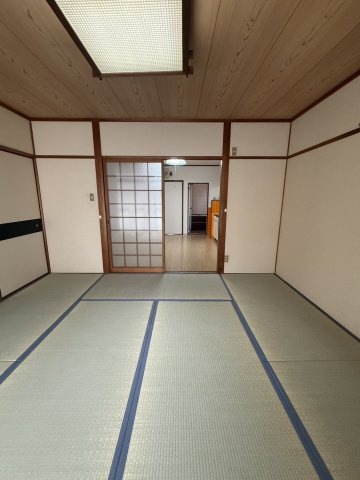津田ビルの内装