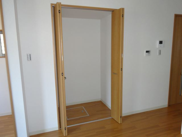 リヴェール荒池の収納