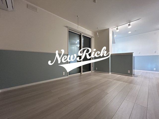 前橋市大利根町１丁目のアパートの居間・リビング