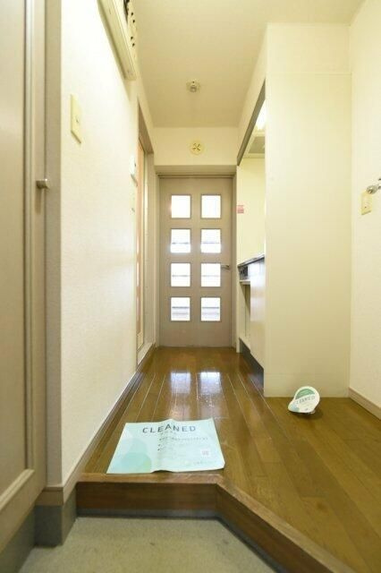 プライム池袋の玄関