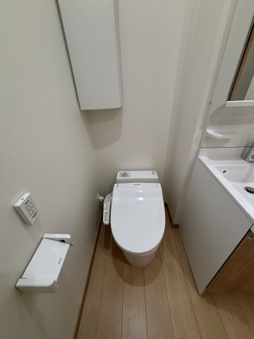 ピュア氷川台五番館のトイレ