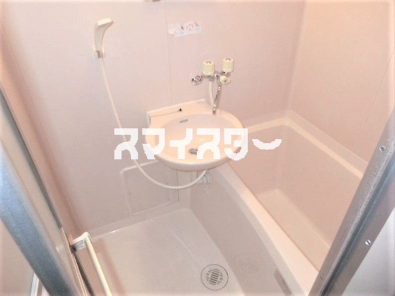 八王子市四谷町の賃貸マンションの洗面所