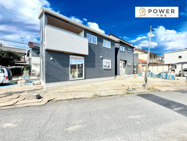 ファーストタウン　尾張旭市第2井田町の外観|上品で飽きのこない外観デザインを採用。誰から見ても好印象を与える、落ち着いた佇まいとなっています。						