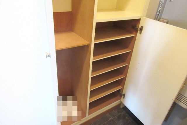 スカイフォーラム小岩の収納|シューズＢＯＸです。