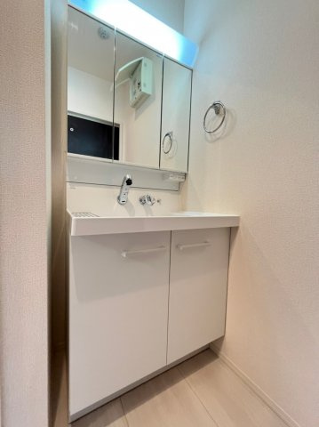 ディアコート須磨の洗面所