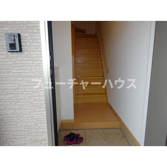 ガーデンハウス　オヤケの玄関