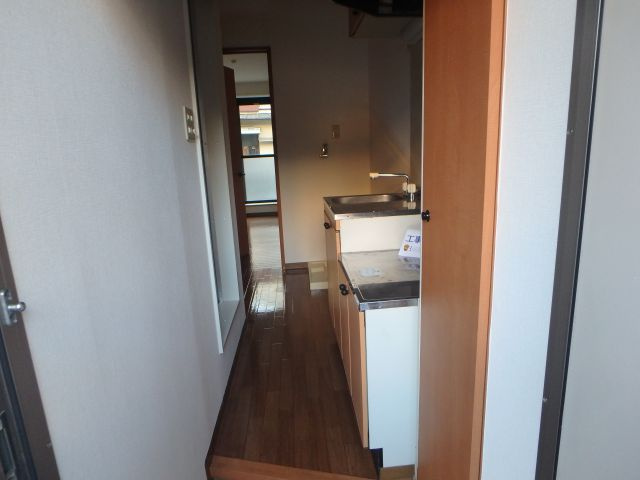 コスギソニアの玄関|他のお部屋の参考写真となります。
