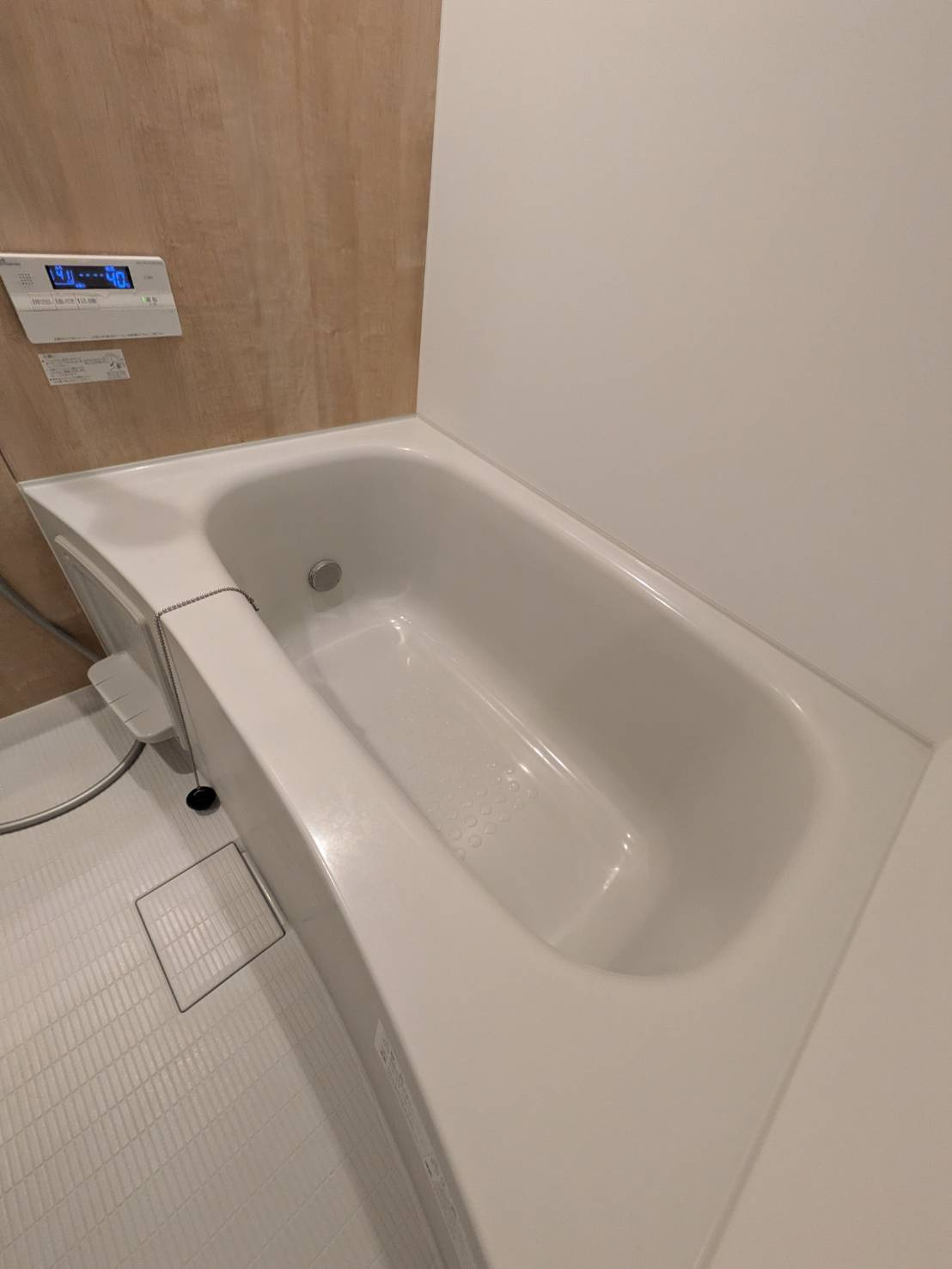 コティ樽屋町の浴室|同タイプ写真です